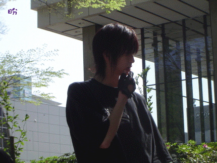 load_pic3.gif