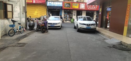 235.jpg