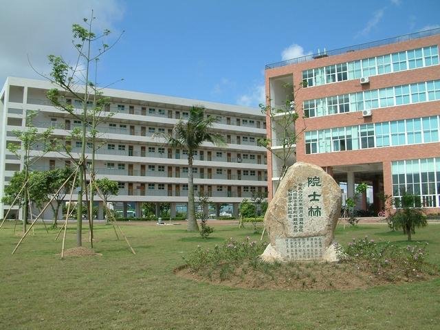 file_6896335_1148633189723.jpg